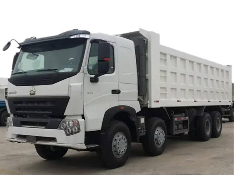 HOWO A7 8X4 371HP Camión volquete